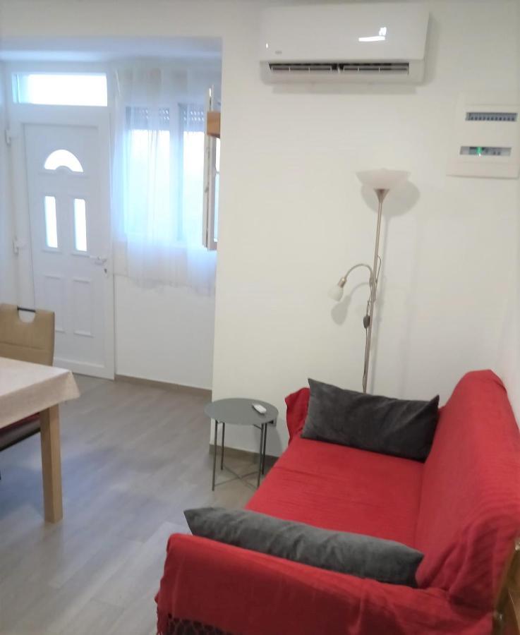 Apartman Neva With Free Private Parking Space Split